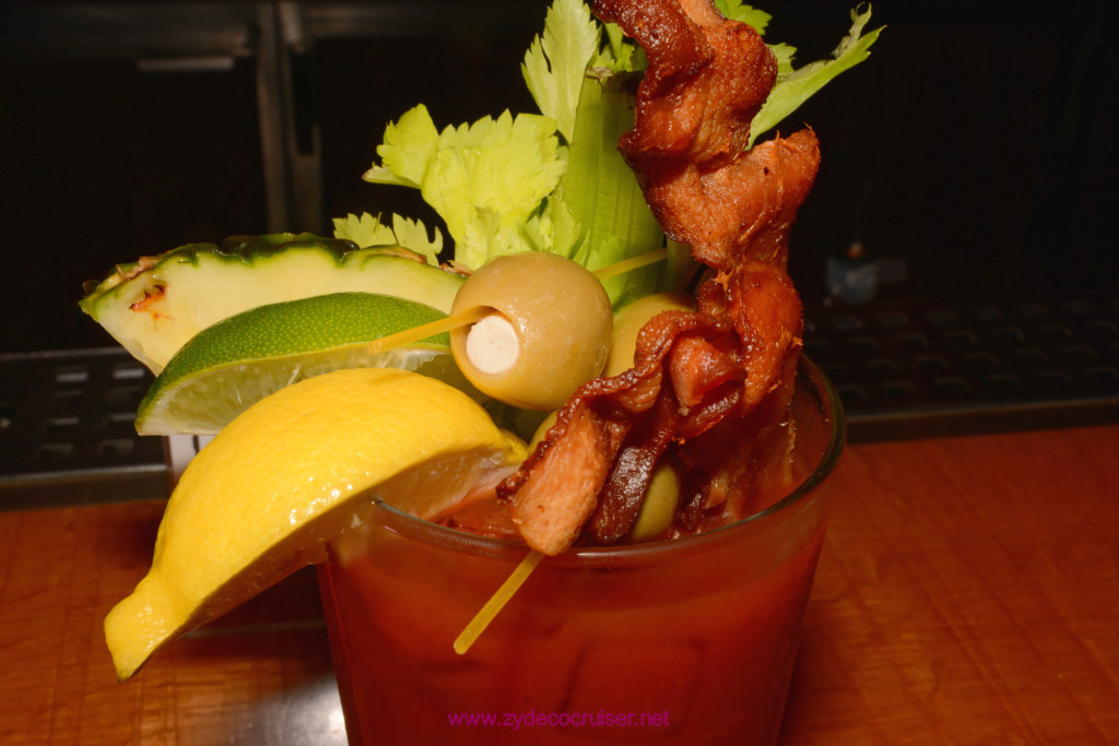 007: Carnival Horizon Cruise, Sea Day 3, Pig and Anchor Bloody Mary