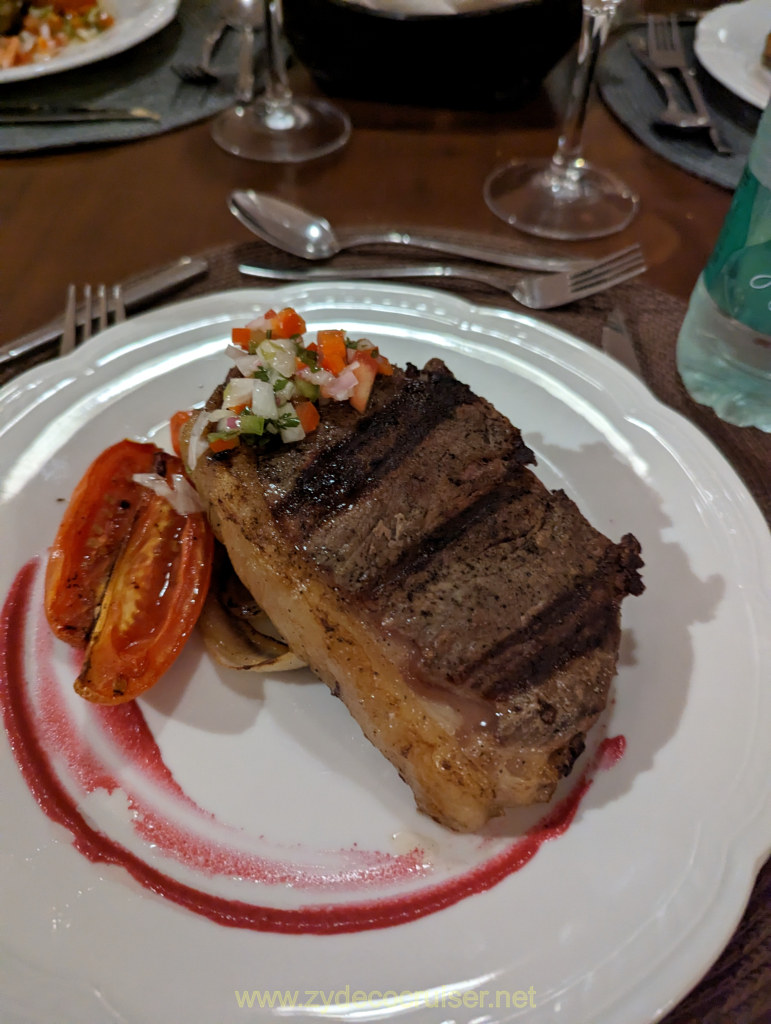 Loi Suites Iguazu Hotel, Sirloin Steak, grilled vegetables, and creole sauce