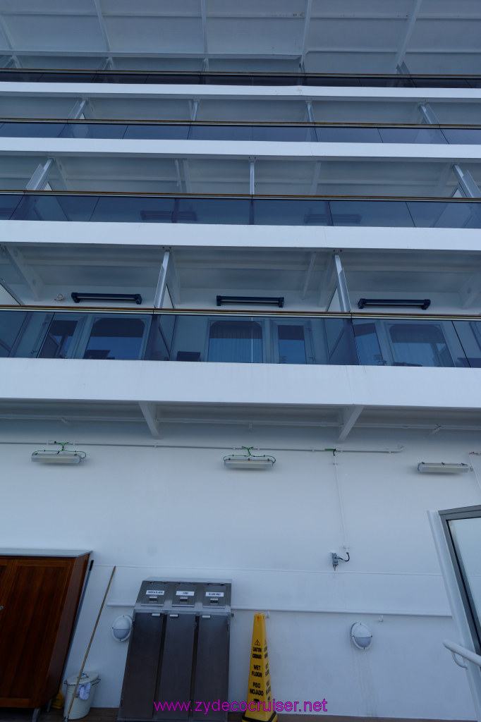 025: Carnival Breeze Cruise, Sea Day 2, 