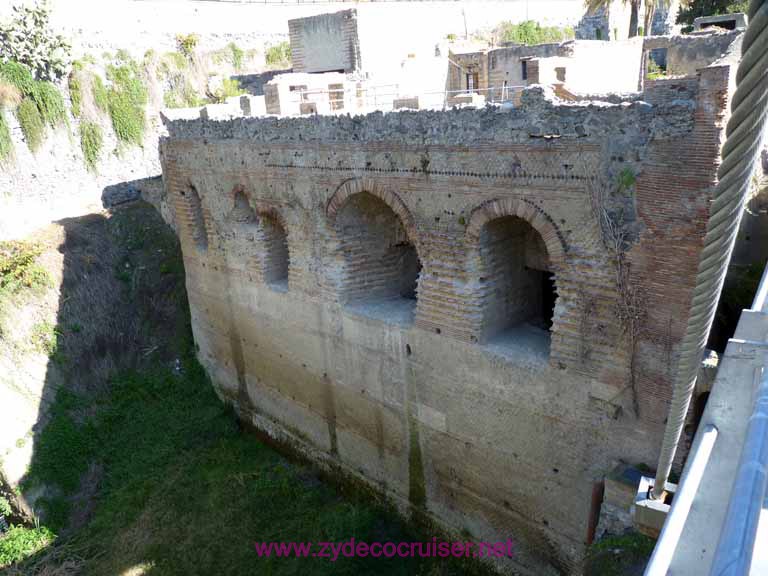 3431: Carnival Dream - Naples - Herculaneum