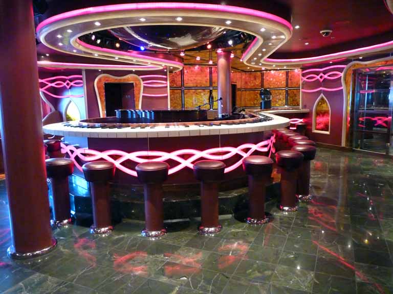 Carnival Dream Sam's Bar 2