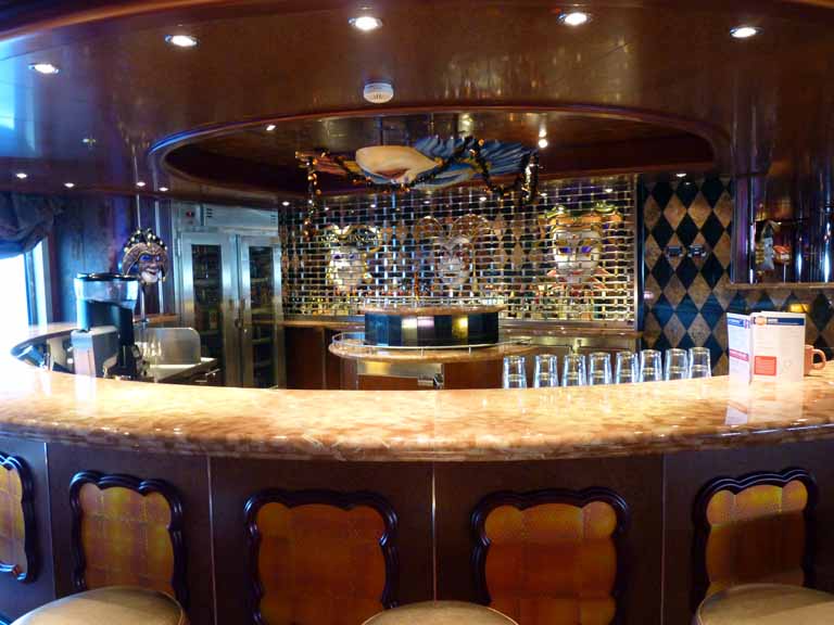Carnival Dream Burgundy Lounge 5