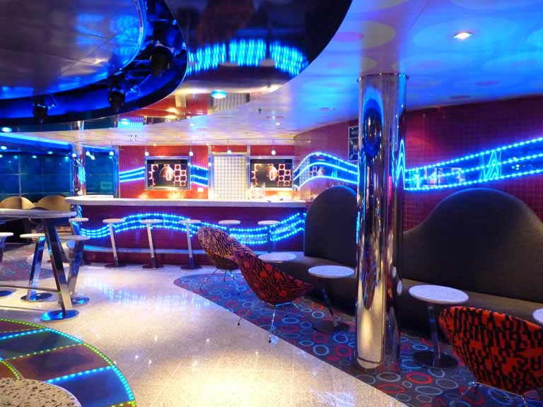 Carnival Dream Club 02 5