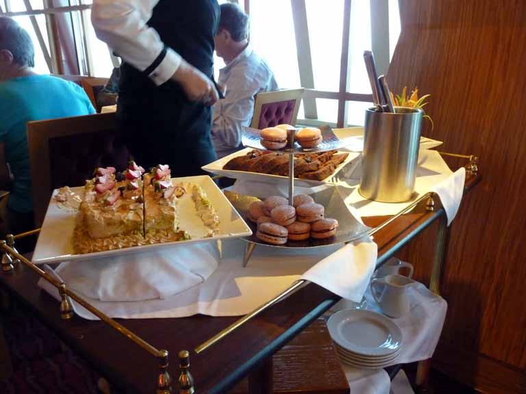 Carnival Dream - Upper Scarlett Tea Time 4