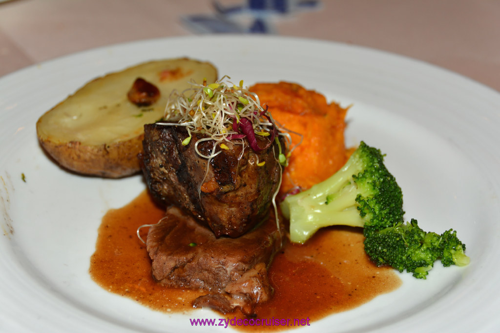 Carnival Dream, MDR Dinner 5, Petite Filet Mignon and Braised Boneless Short-rib