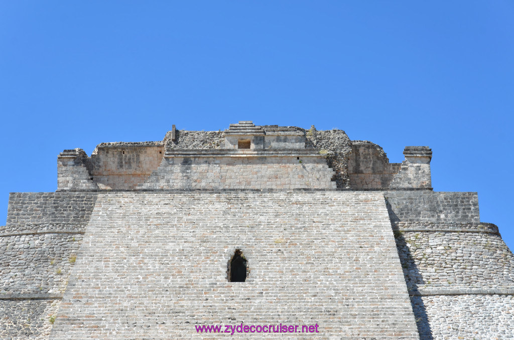 075: Carnival Elation, Progreso, Uxmal, 