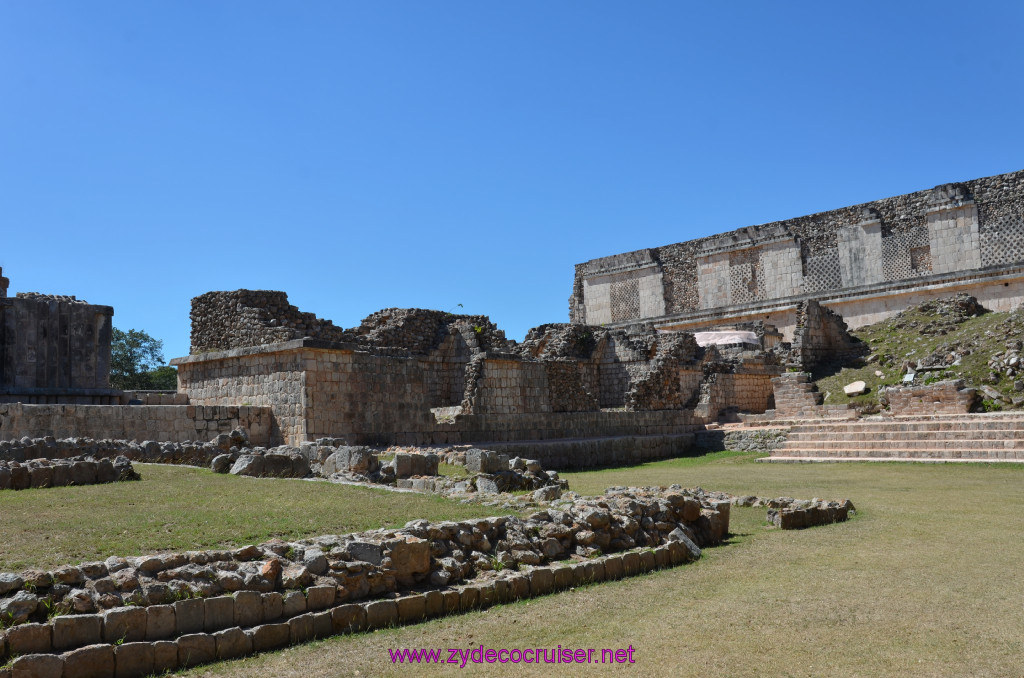 088: Carnival Elation, Progreso, Uxmal, 