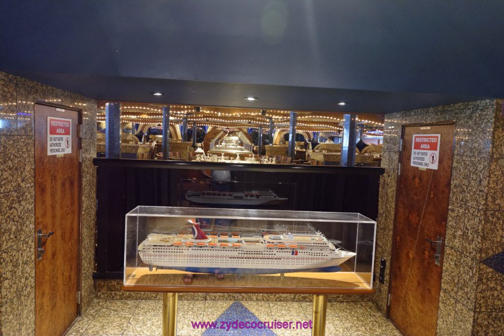 078: Carnival Elation Cruise, Progreso