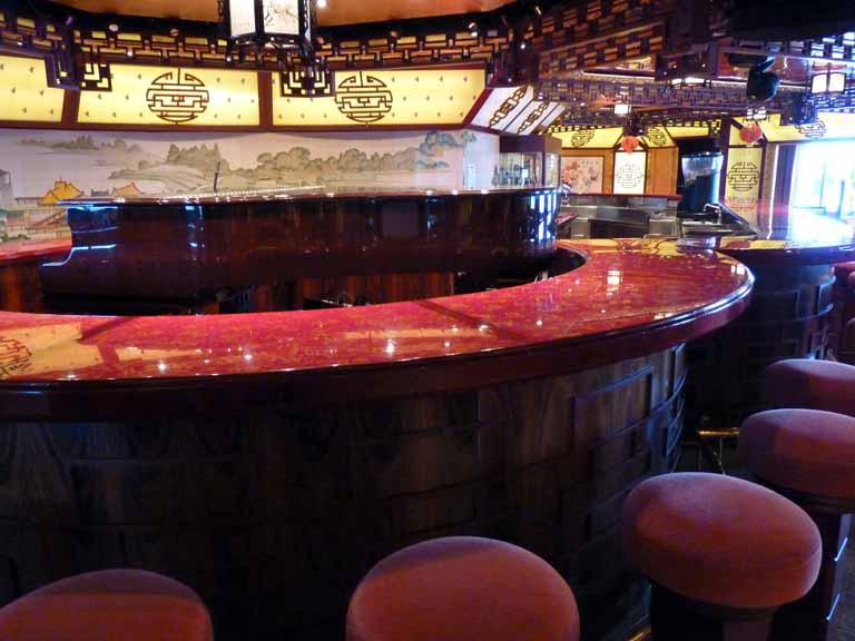 067: Carnival Spirit, Sea Day 2 - Shanghai Bar