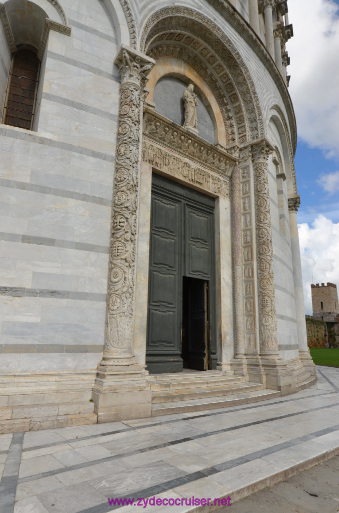 093: Carnival Sunshine Cruise, Livorno, Pisa, 