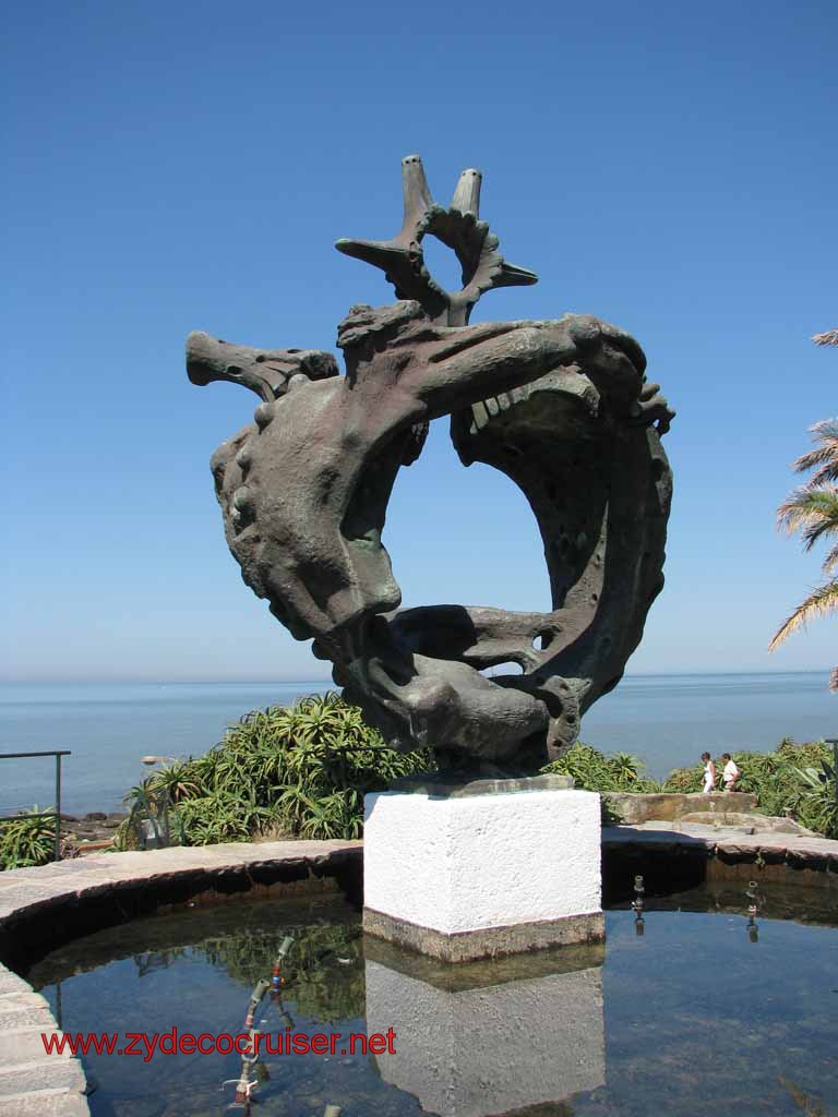 115: Carnival Splendor, Montevideo - Plaza de la Armada memorial