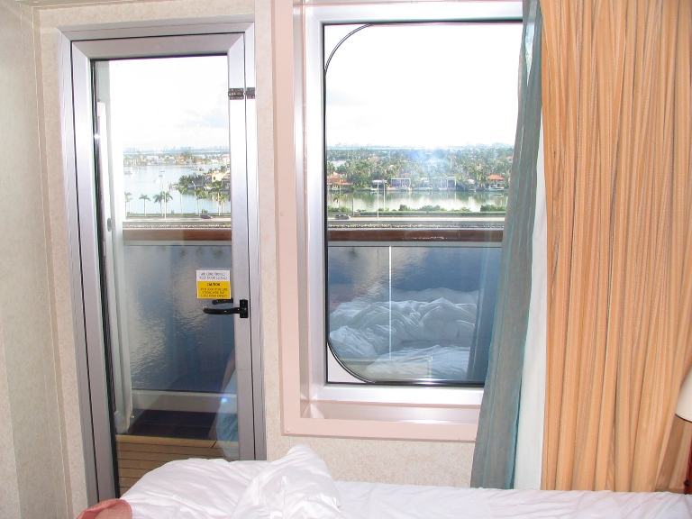 009: Carnival Valor Stateroom 8400